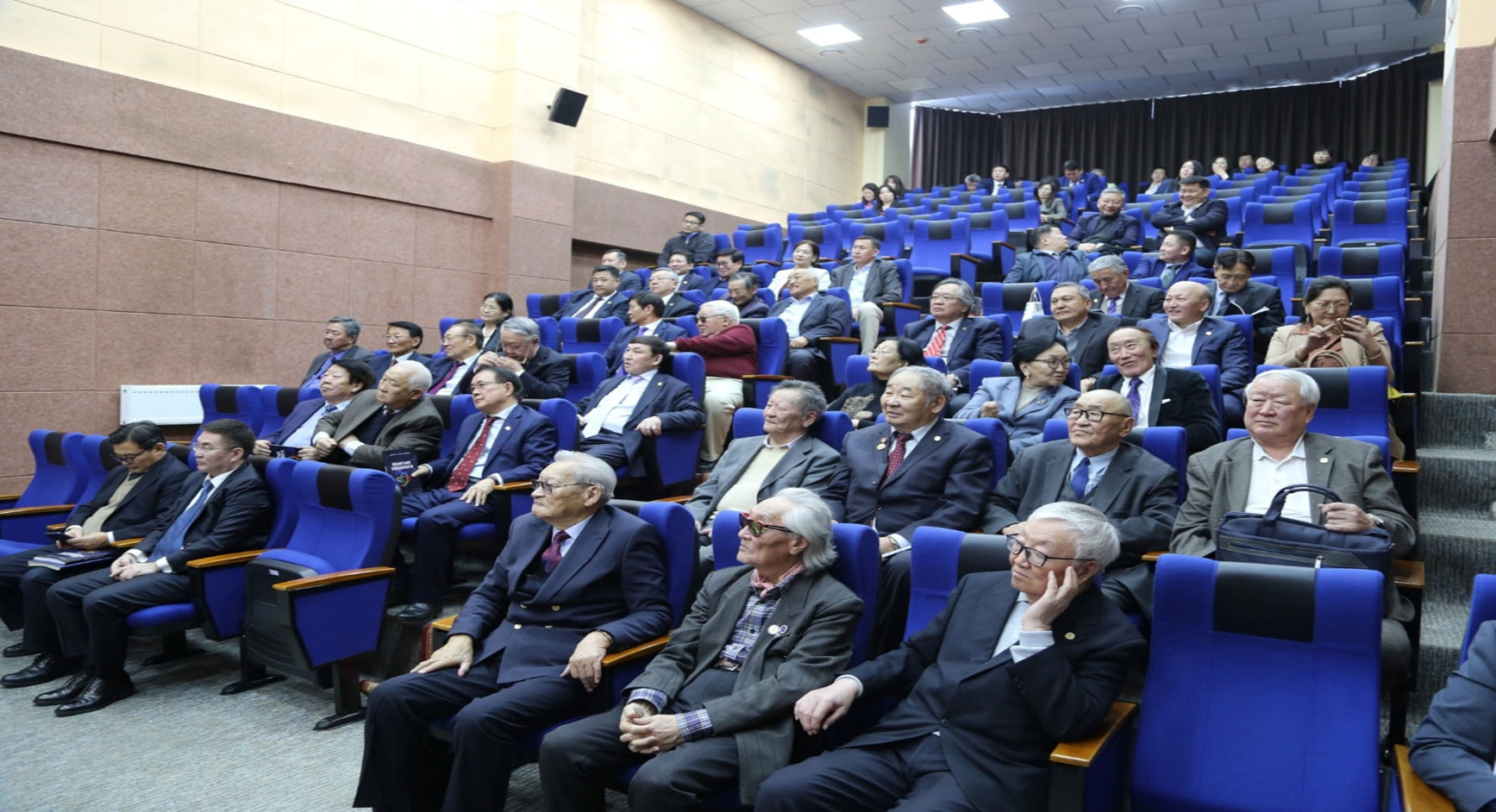 ШУА-ийн ээлжит Их чуулган боллоо